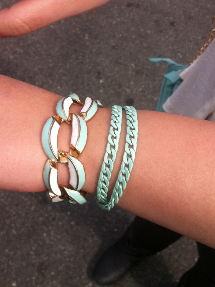 a26abaed-188d-40ef-a24f-c16e605d255a_zpsnlju6nty